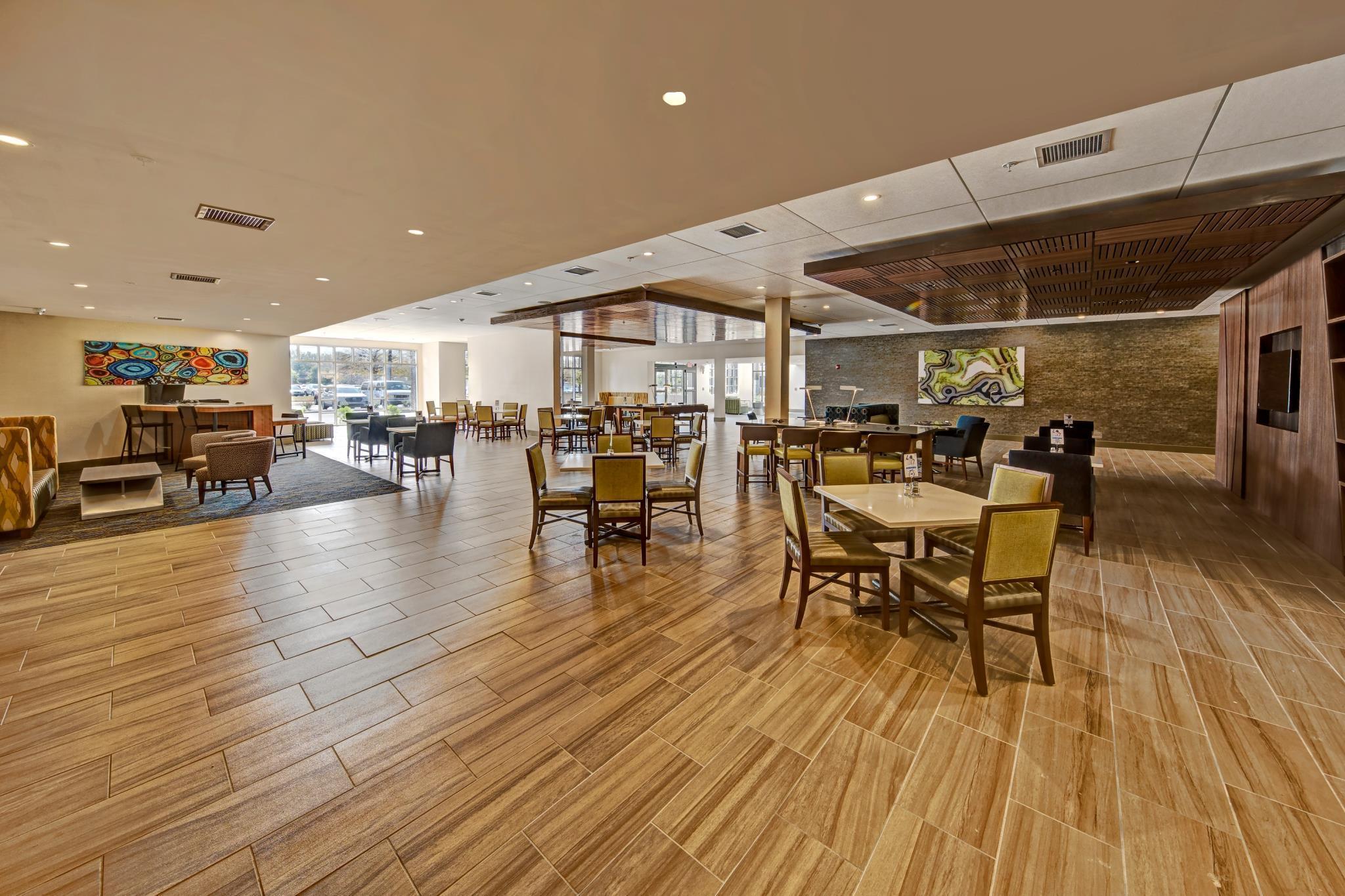 Holiday Inn Express Louisville Airport Expo Center By Ihg Zewnętrze zdjęcie