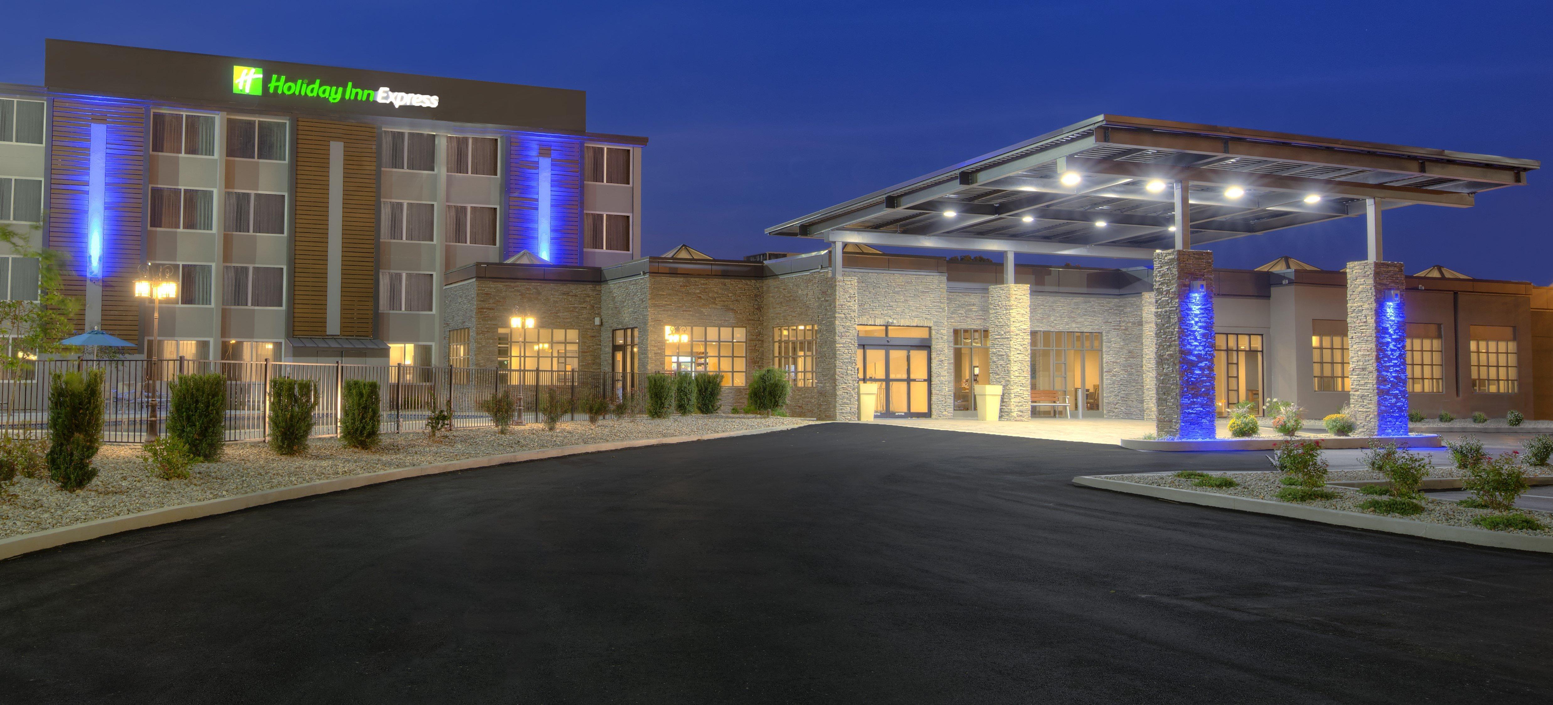 Holiday Inn Express Louisville Airport Expo Center By Ihg Zewnętrze zdjęcie