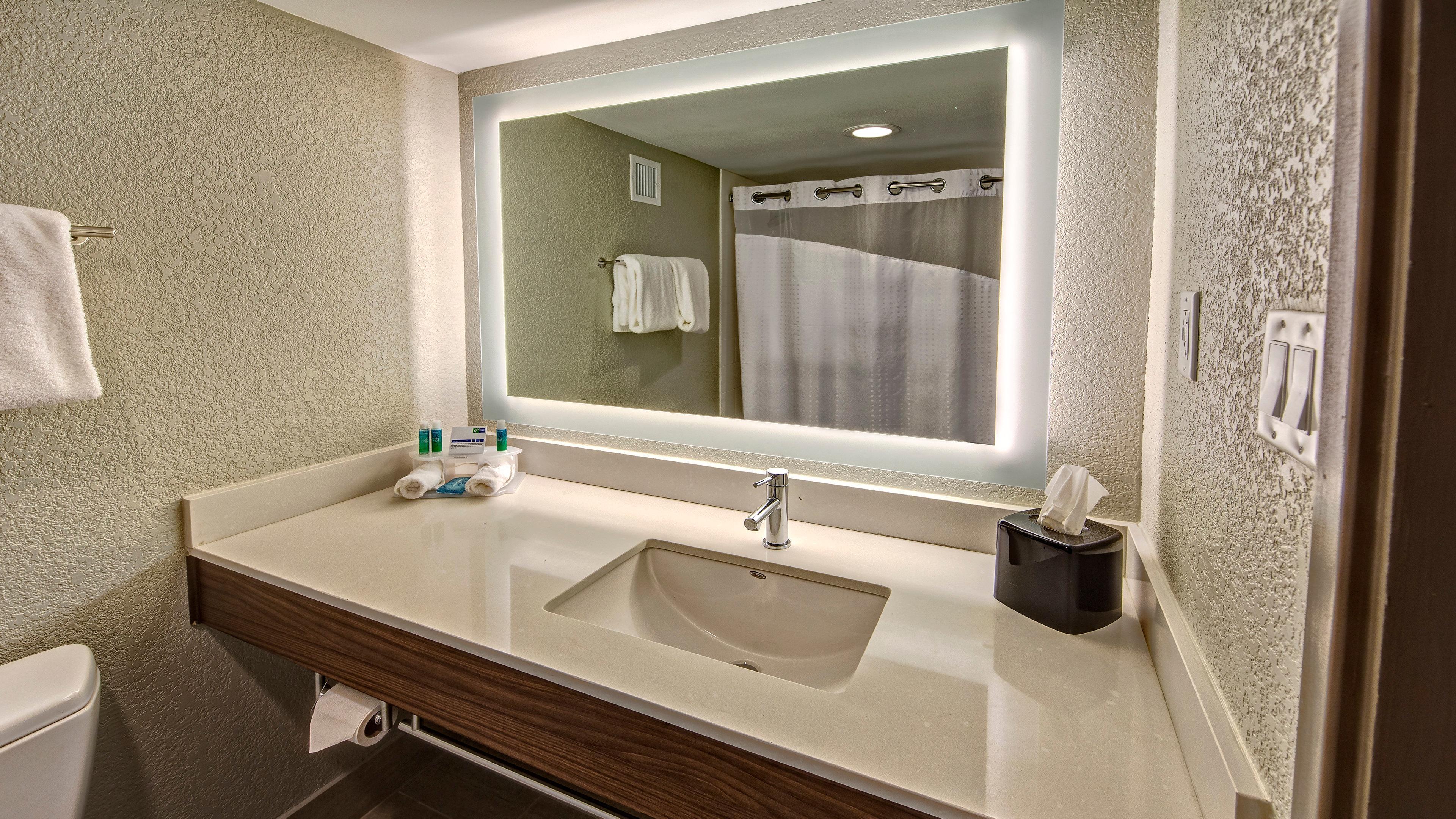 Holiday Inn Express Louisville Airport Expo Center By Ihg Zewnętrze zdjęcie