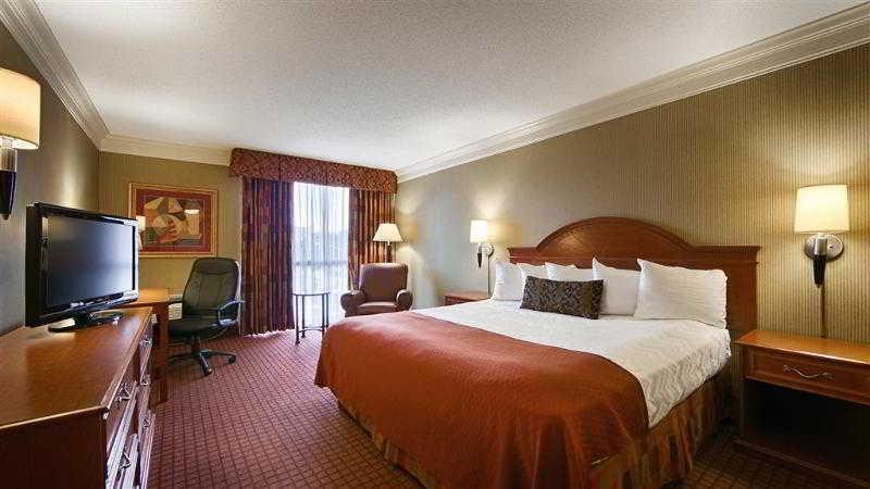Holiday Inn Express Louisville Airport Expo Center By Ihg Zewnętrze zdjęcie