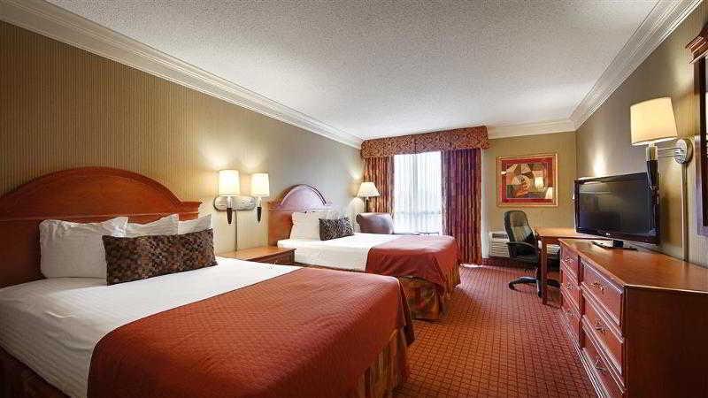 Holiday Inn Express Louisville Airport Expo Center By Ihg Zewnętrze zdjęcie