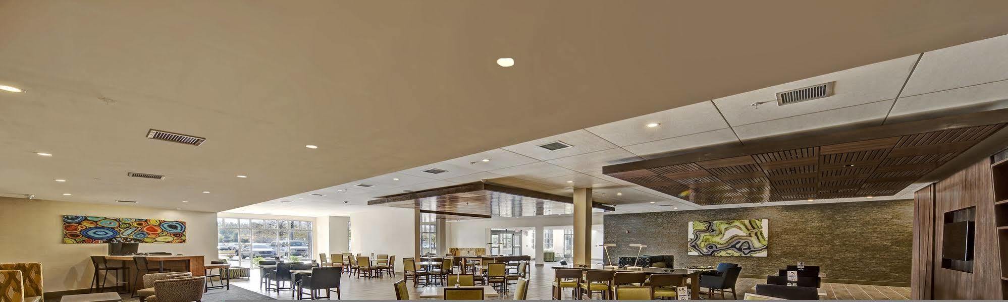 Holiday Inn Express Louisville Airport Expo Center By Ihg Zewnętrze zdjęcie