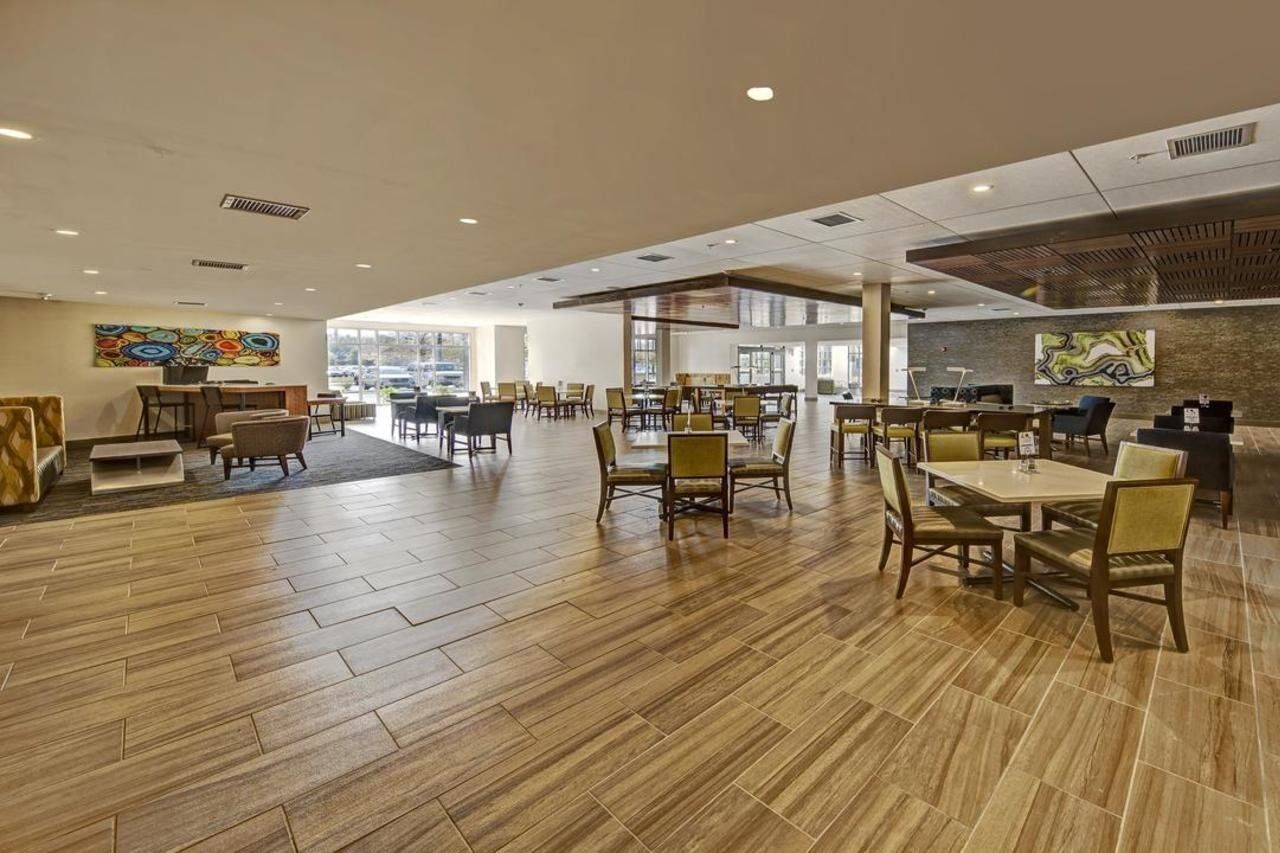Holiday Inn Express Louisville Airport Expo Center By Ihg Zewnętrze zdjęcie