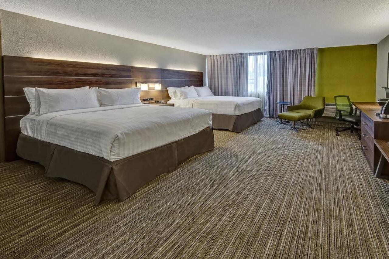 Holiday Inn Express Louisville Airport Expo Center By Ihg Zewnętrze zdjęcie
